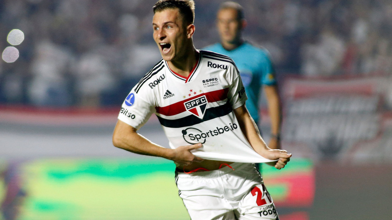 São Paulo acerta a liberação por empréstimo do meia Galoppo para o River Plate