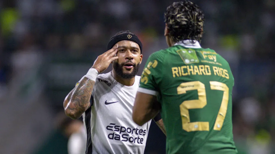 Corinthians vence Palmeiras, cala o Allianz e pode ser campeão com empate