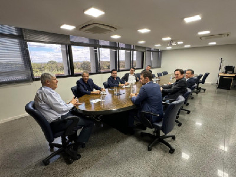 Comitiva de Sorriso discute avanços no Aeroporto Regional Adolino Bedin em reunião com a Infraero