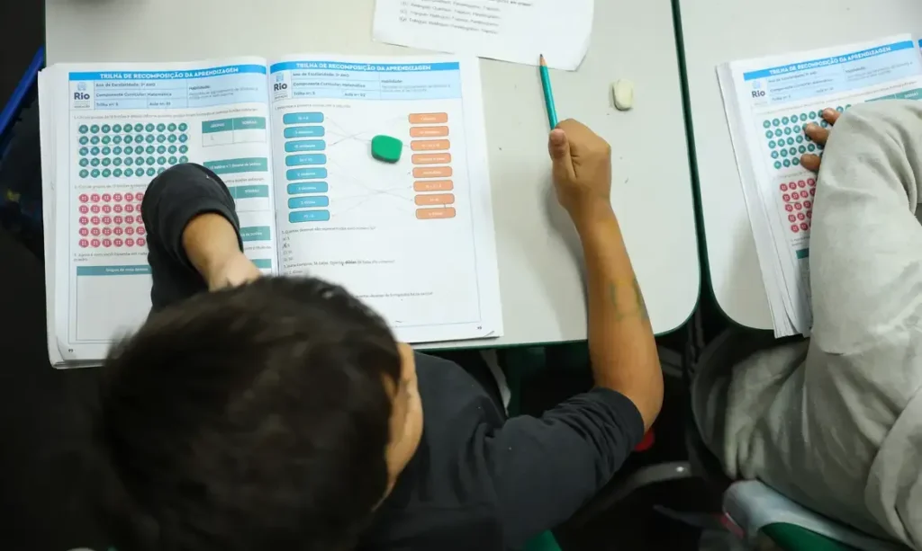 educacao-impulsiona-menor-taxa-de-desemprego-da-historia