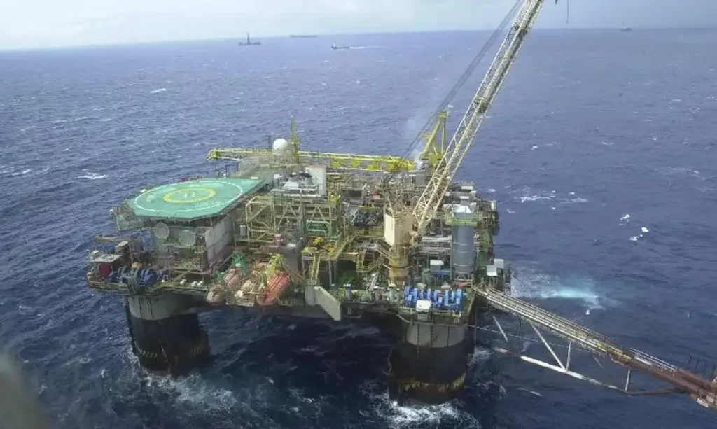 producao-de-petroleo-atinge-recorde-historico-em-junho-no-brasil