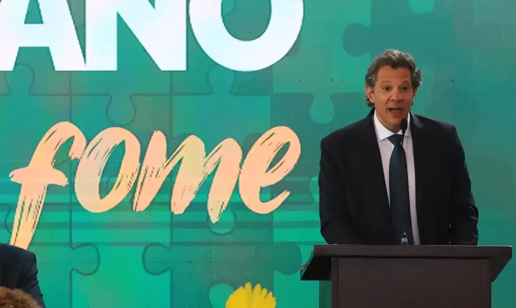 brasil-tera-sistema-tributario-referencia-mundial,-diz-haddad