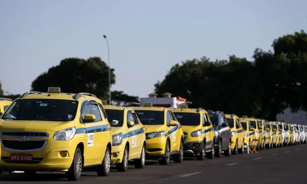 governo-autoriza-r$-30-bilhoes-em-credito-para-motoristas-de-aplicativos