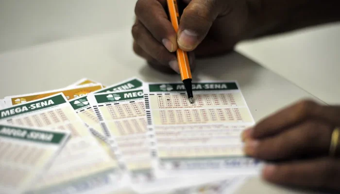 mega-sena-acumula-e-premio-chega-a-r$-170-milhoes