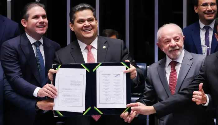 lula-defende-fim-da-escala-6×1-e-rebate-criticas-de-empresas