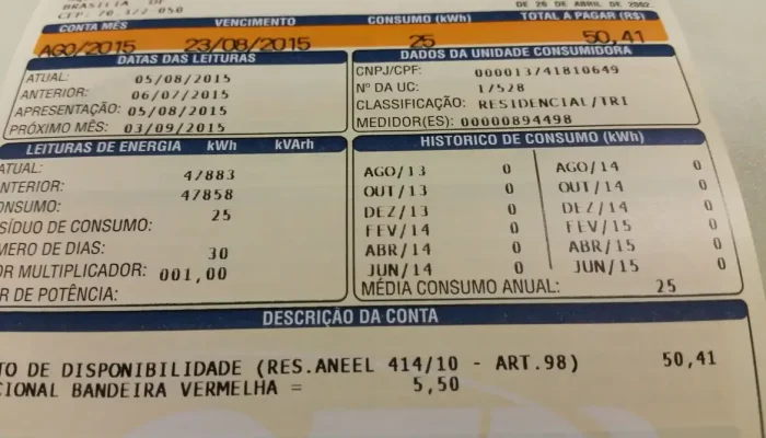 inflacao-desacelera-em-outubro,-mas-supera-meta-em-12-meses