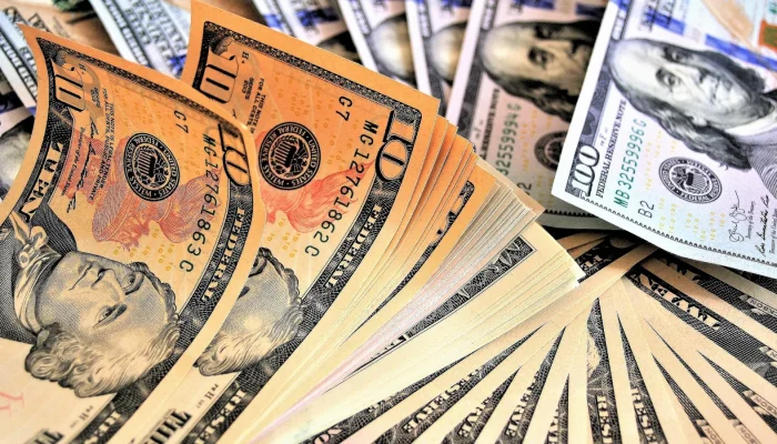 dolar-alto:-veja-8-itens-que-podem-ficar-mais-caros