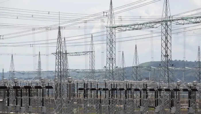 aneel-preve-tres-leiloes-de-transmissao-de-energia-em-2027