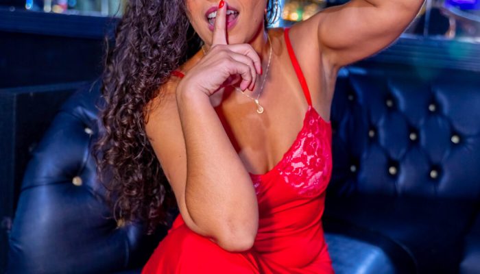 Hot-Vips-223