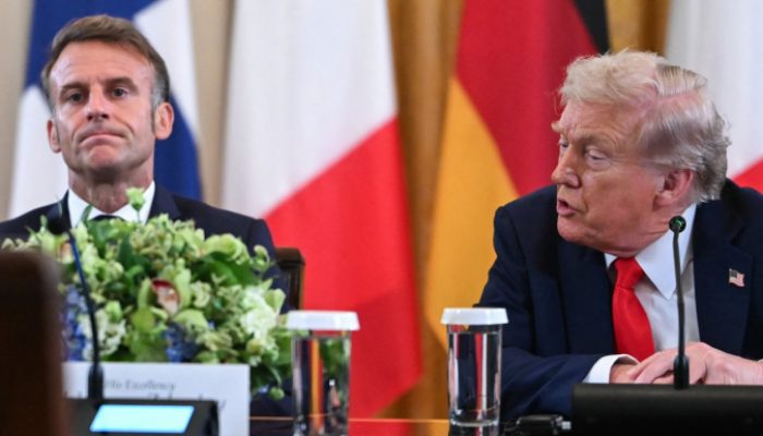 afp__20250818__69v92fy__v1__midres__trumpmeetszelenskyandeuropeanleadersinwashington-674x450 (1)